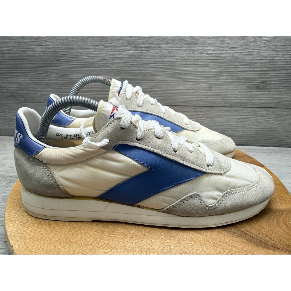 Vintage Brooks Chariot Running, 90s Retro Sneakers Women’s Size 9.5
